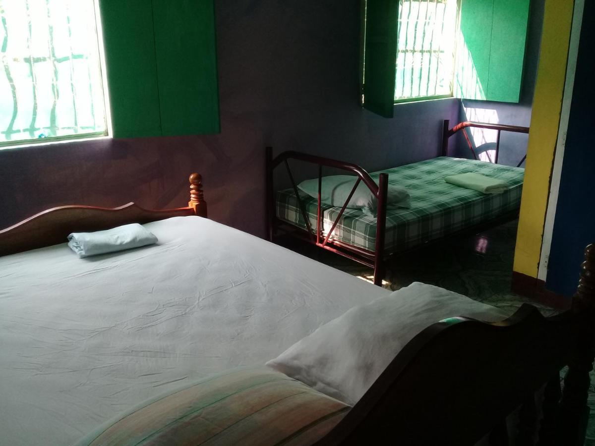 Hostal Maria ريفاس المظهر الخارجي الصورة