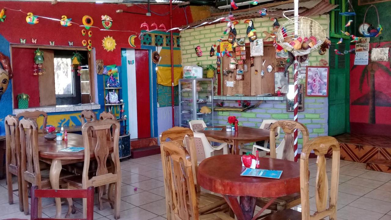 Hostal Maria ريفاس المظهر الخارجي الصورة