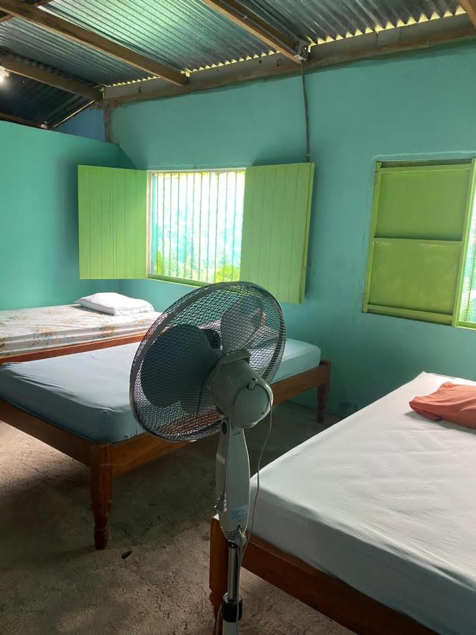 Hostal Maria ريفاس المظهر الخارجي الصورة