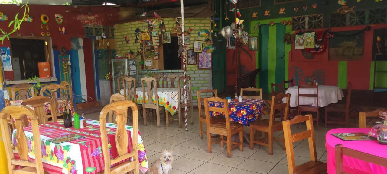 Hostal Maria ريفاس المظهر الخارجي الصورة